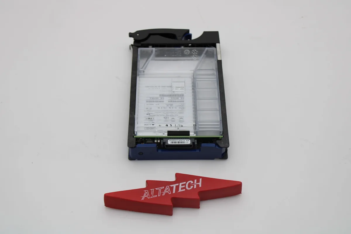 SSD накопитель для сервера EMC 100 ГБ SAS 3.5", 6 Гбит/с, 5050361